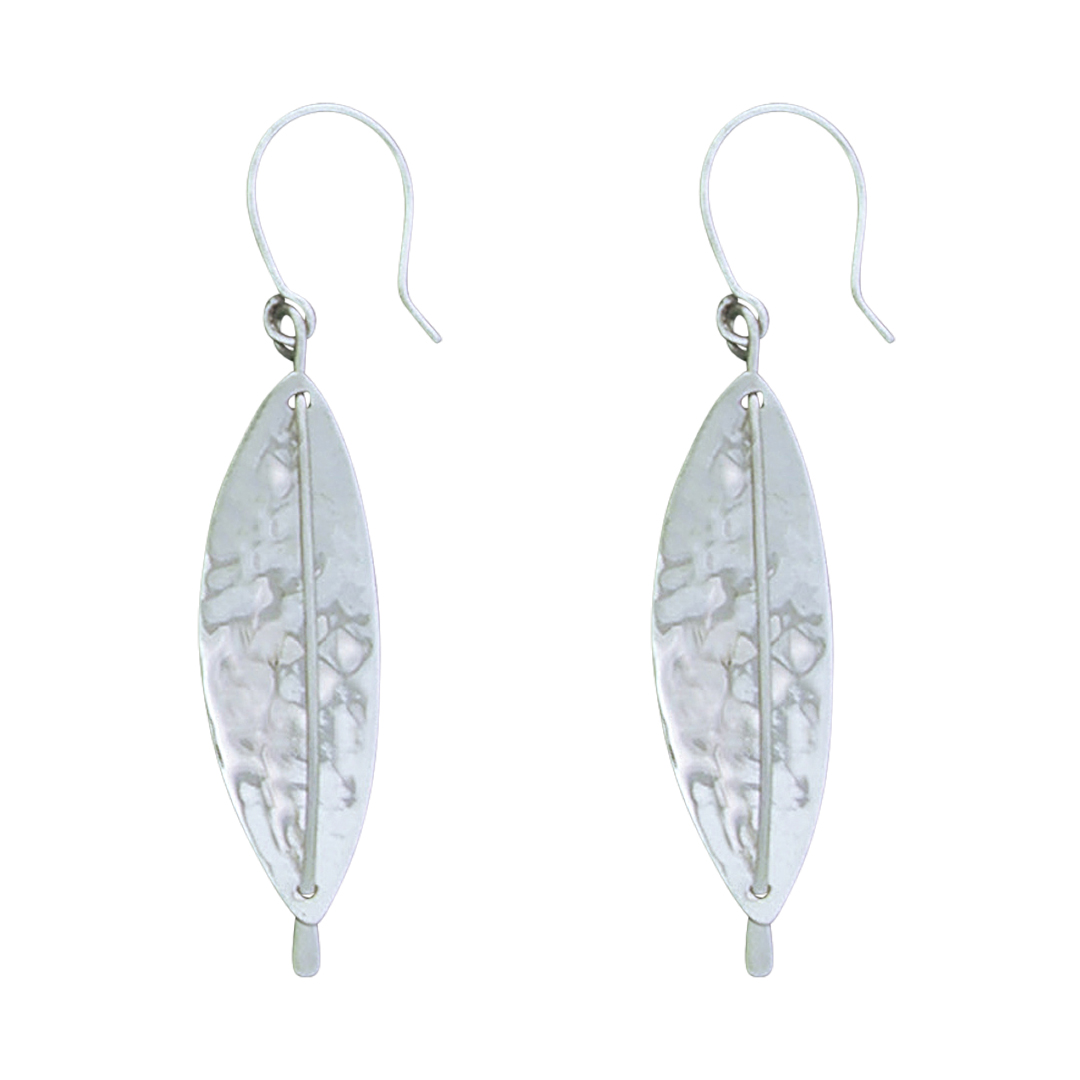 26570earring hammered marquise w/bent wire