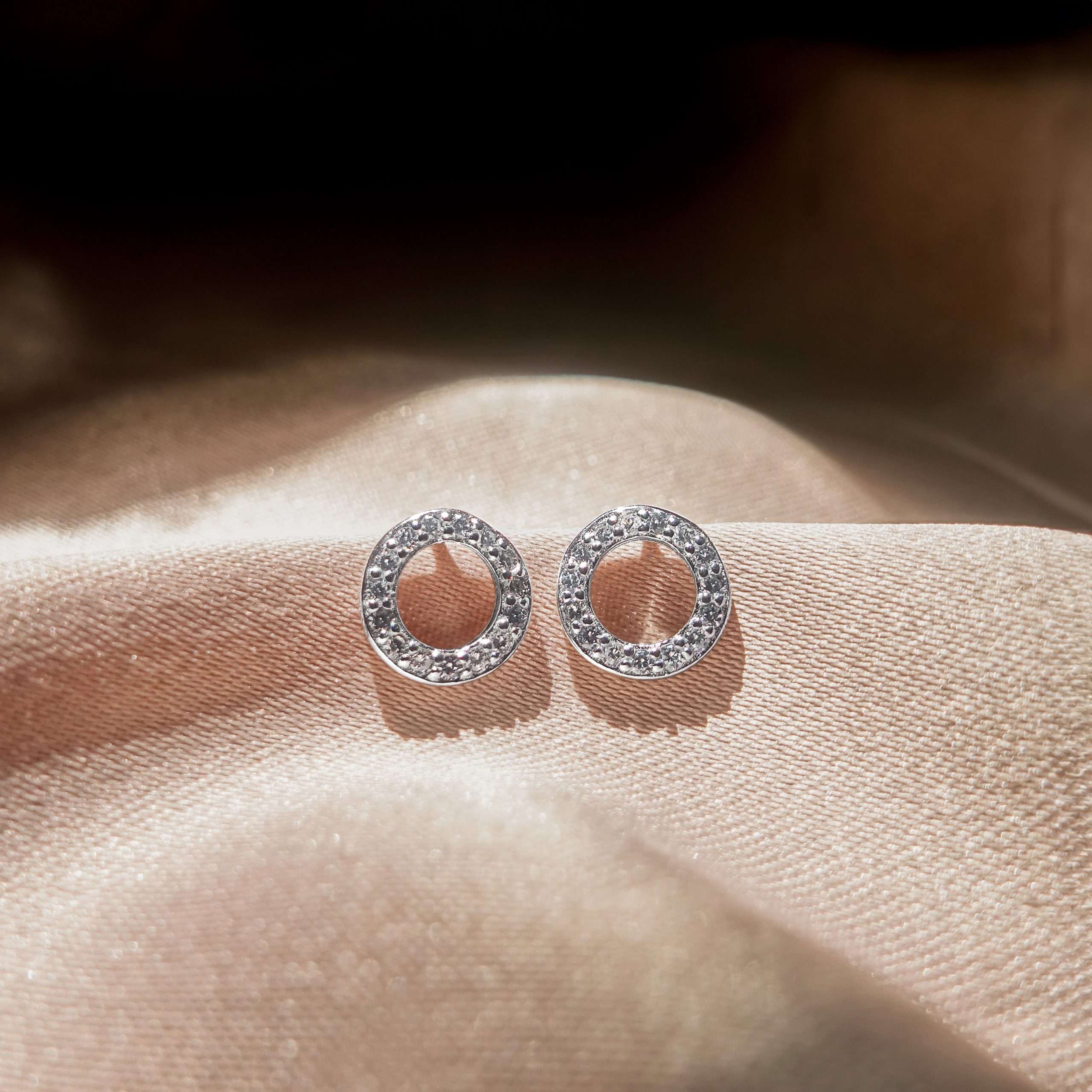 27109<br>ear stud PAVE CZ circle RP - Image 2