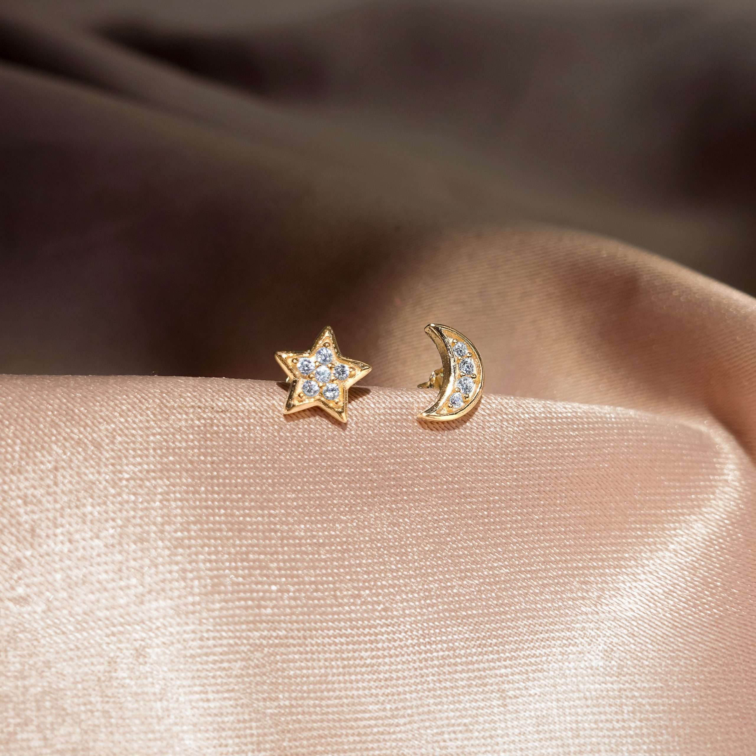 92017  ear stud cz moon & star - 18K GP .925 - Image 2