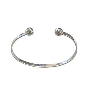 43549 <br> cuff HAMMERED bar w/ side beads