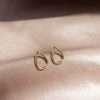 92143 <br> ear stud wide curved teardrop .925 Gold Plated - Thumbnail Image 3