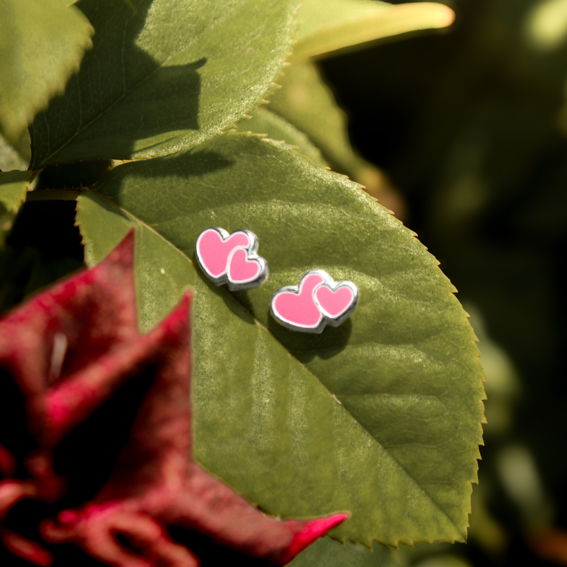 28049 <br> ear stud 9x6 enamel double heart  .925 E-coat - Image 3