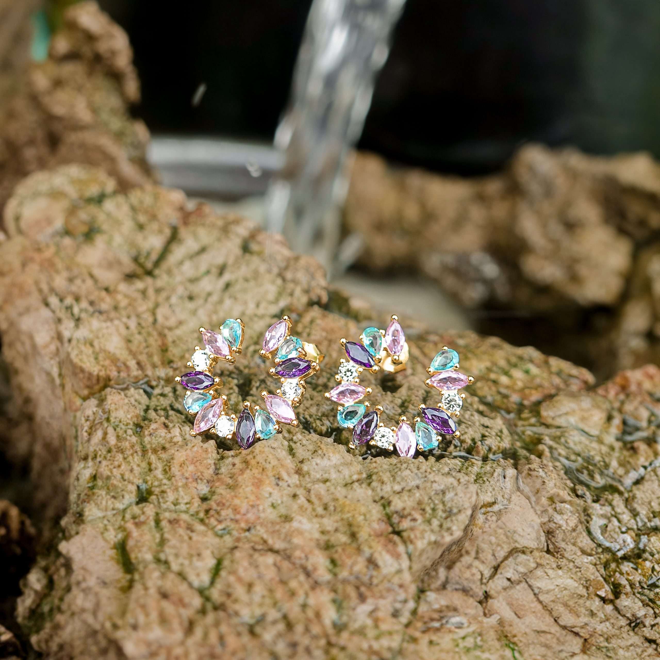 Close-Out-92250 <br> ear stud open wreath w/ pastel CZ's .925 goldplated - Image 3
