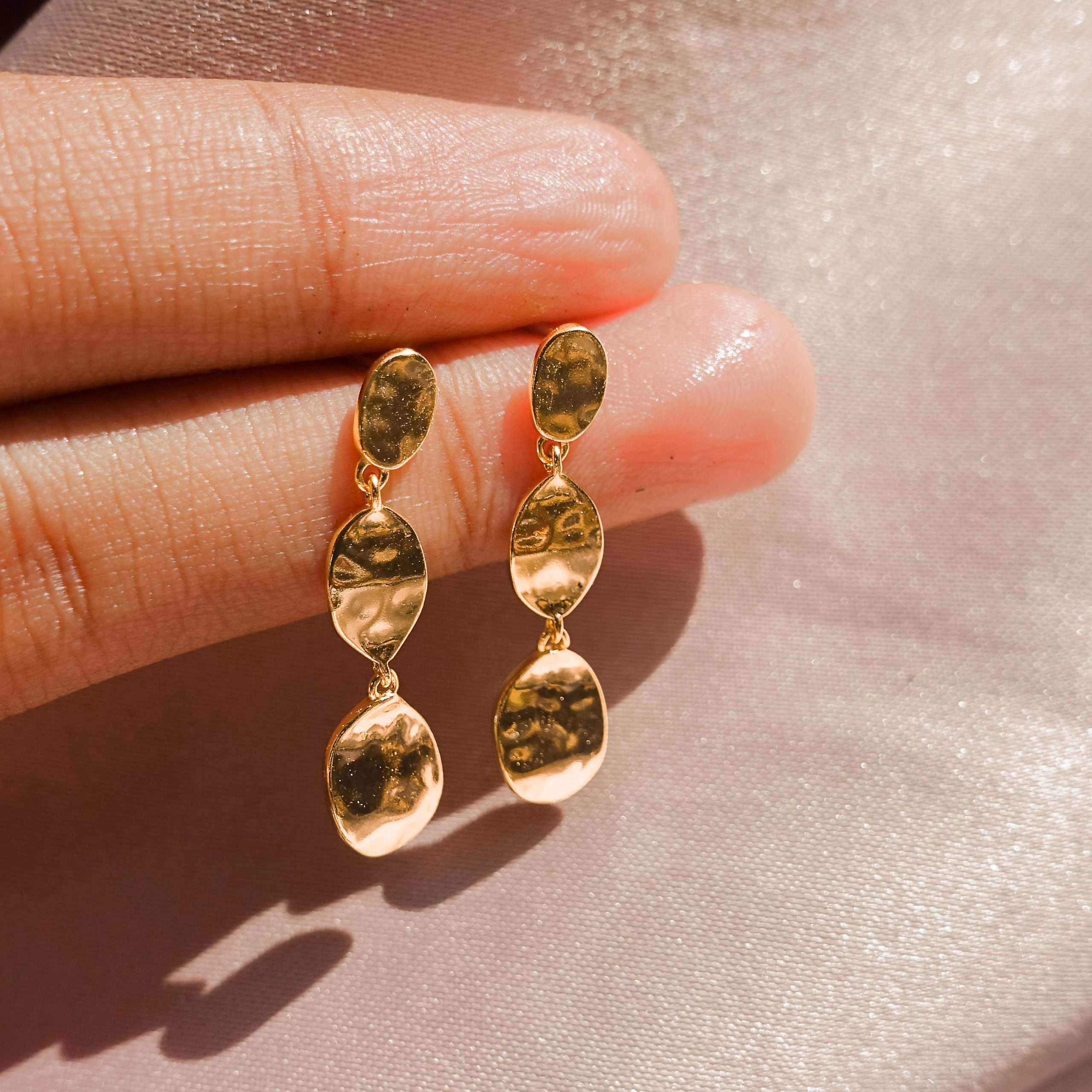 92224 <br> earring 3pc long hammered dangle drop .925 goldplated - Image 4