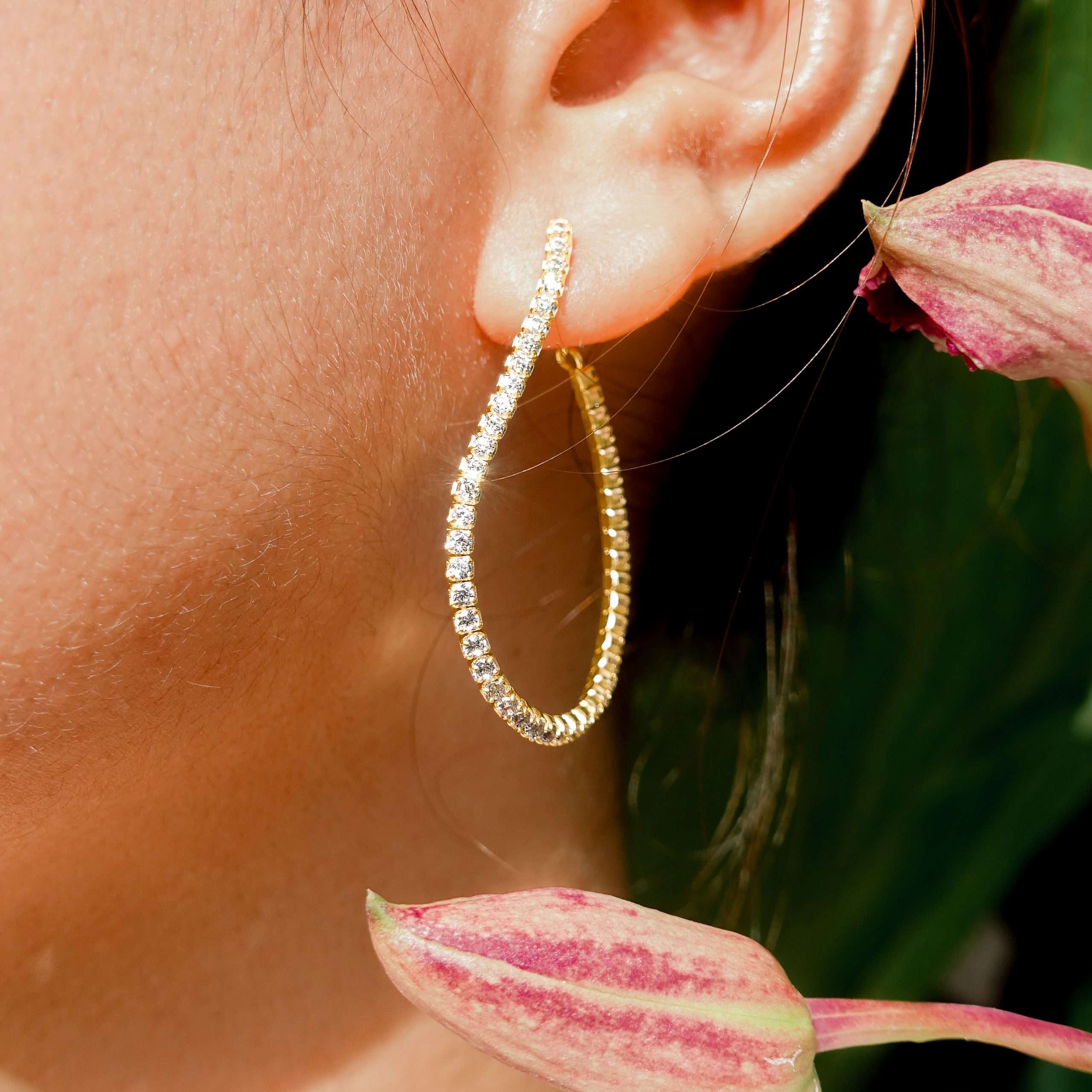 Close-Out-92241 <br> earring white CZ tennis chain hoop .925 goldplated - Image 2