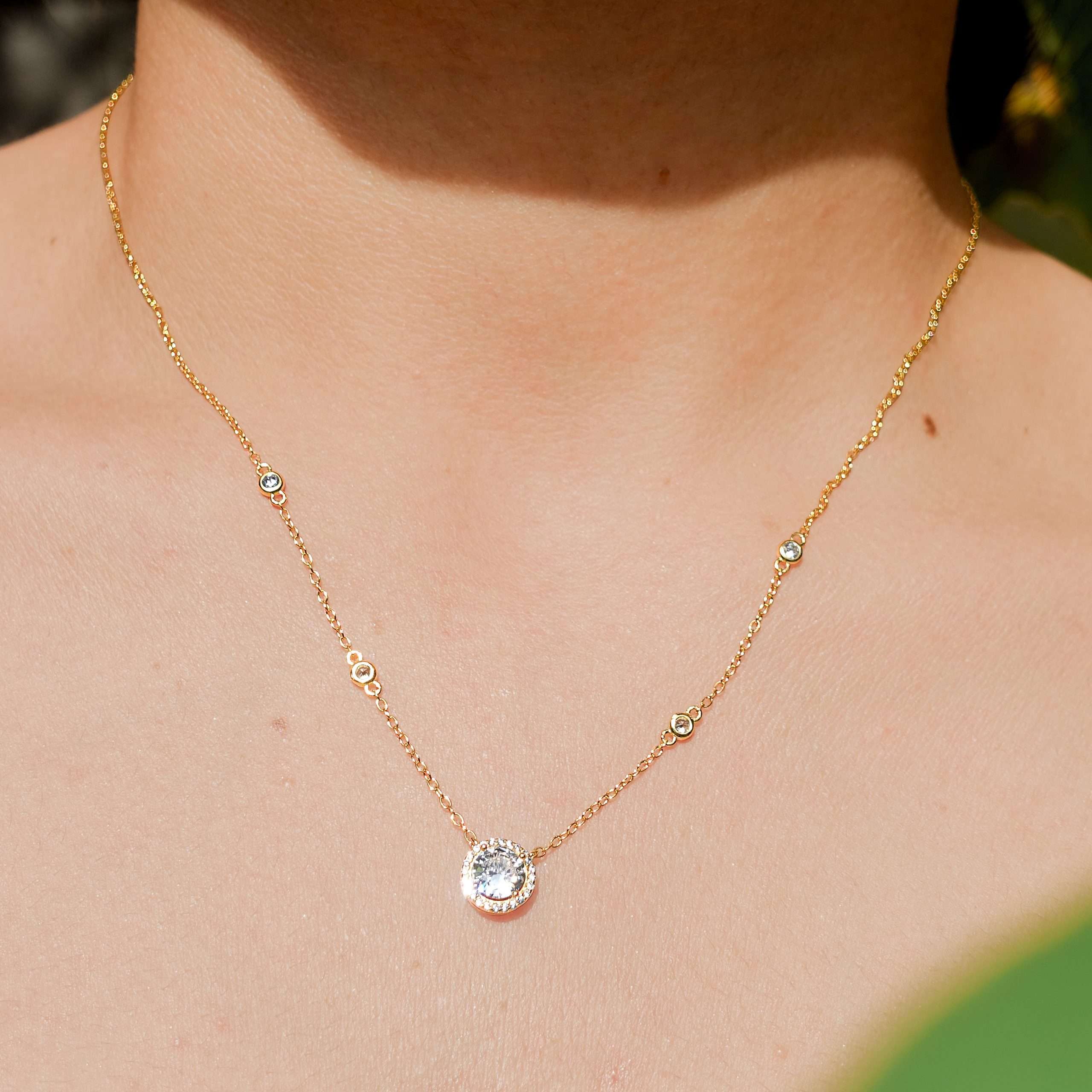 Close-Out-95251 <br> necklace CZ pendant w/ sm CZ'z on chian 16"+2+ ext .925 goldplated - Image 2