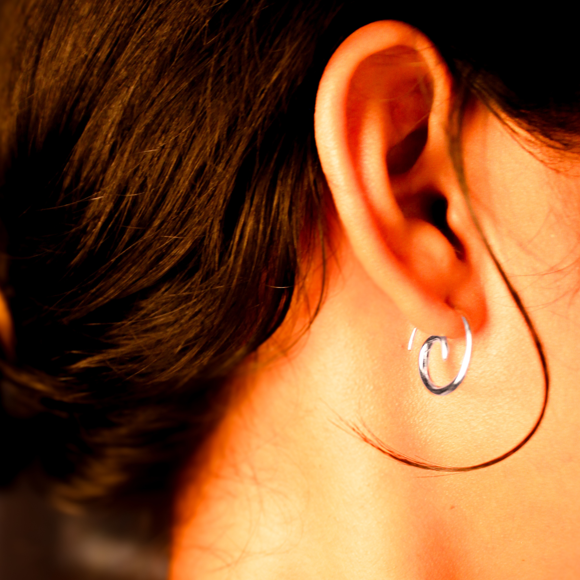 23346<br>earring spiral line whirlpool hoop .925 Rhodium Plated - Image 3