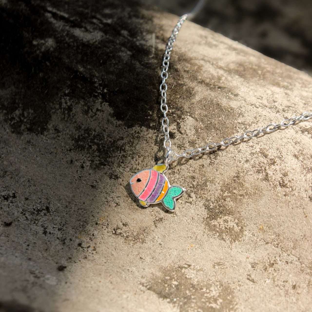 58019<br>necklace 9x7 enamel fish 14"+2"ext  .925 E-coat - Image 3