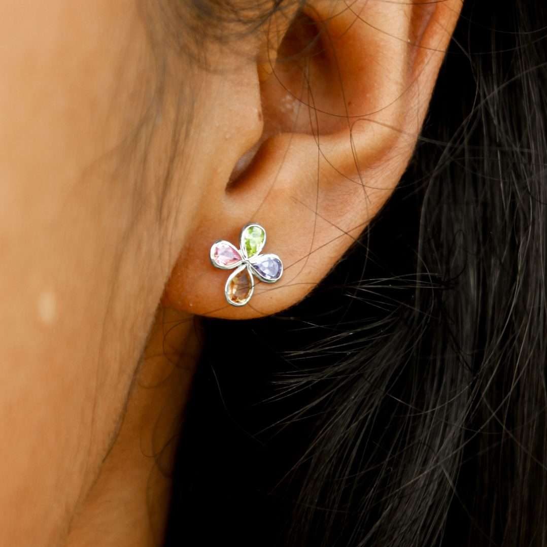 27310<br>ear stud 4 petal CZ flower  .925 - Image 2