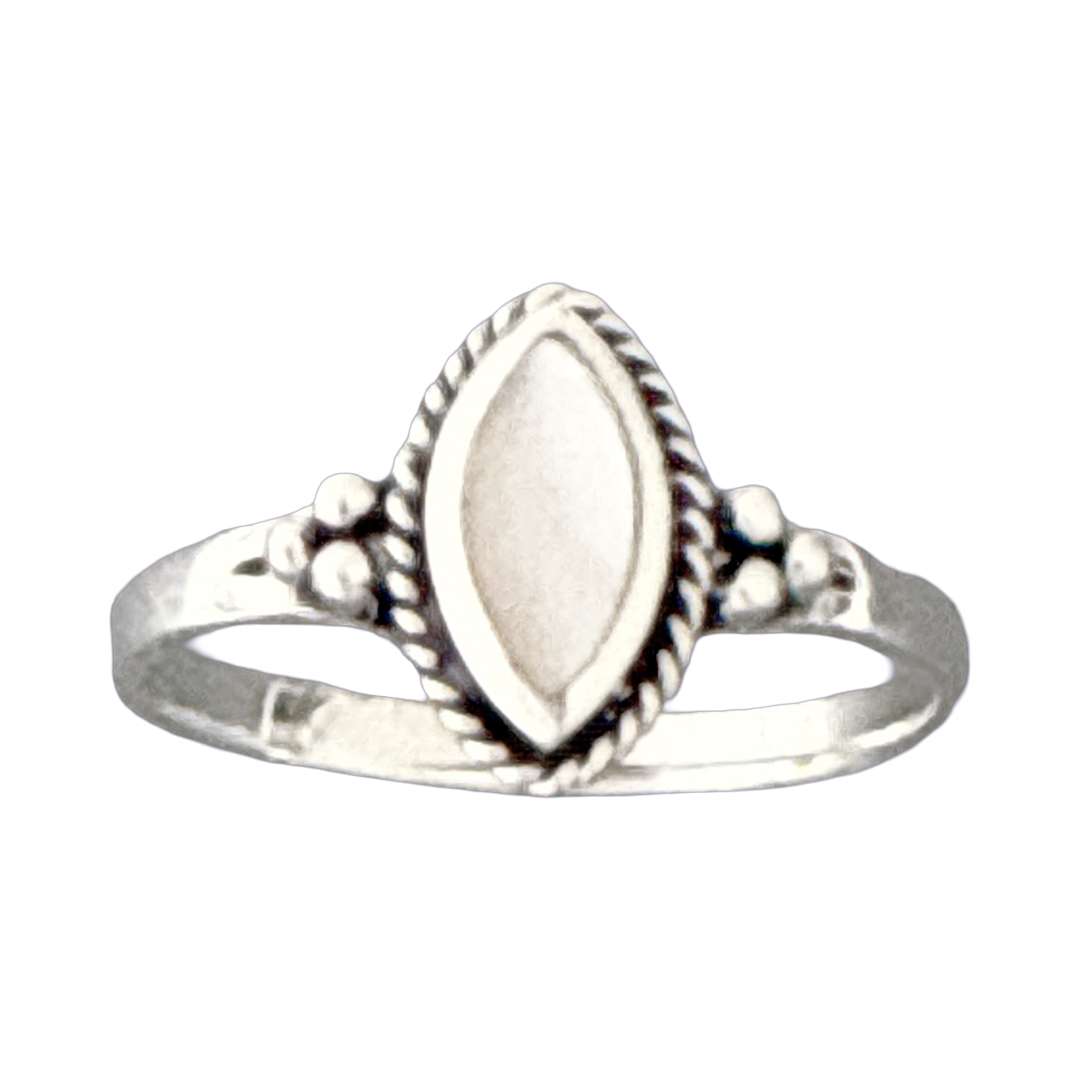 10521<br>ring 7x11mm marquise rope framed MOTHER OF PEARL  .925 - Image 2