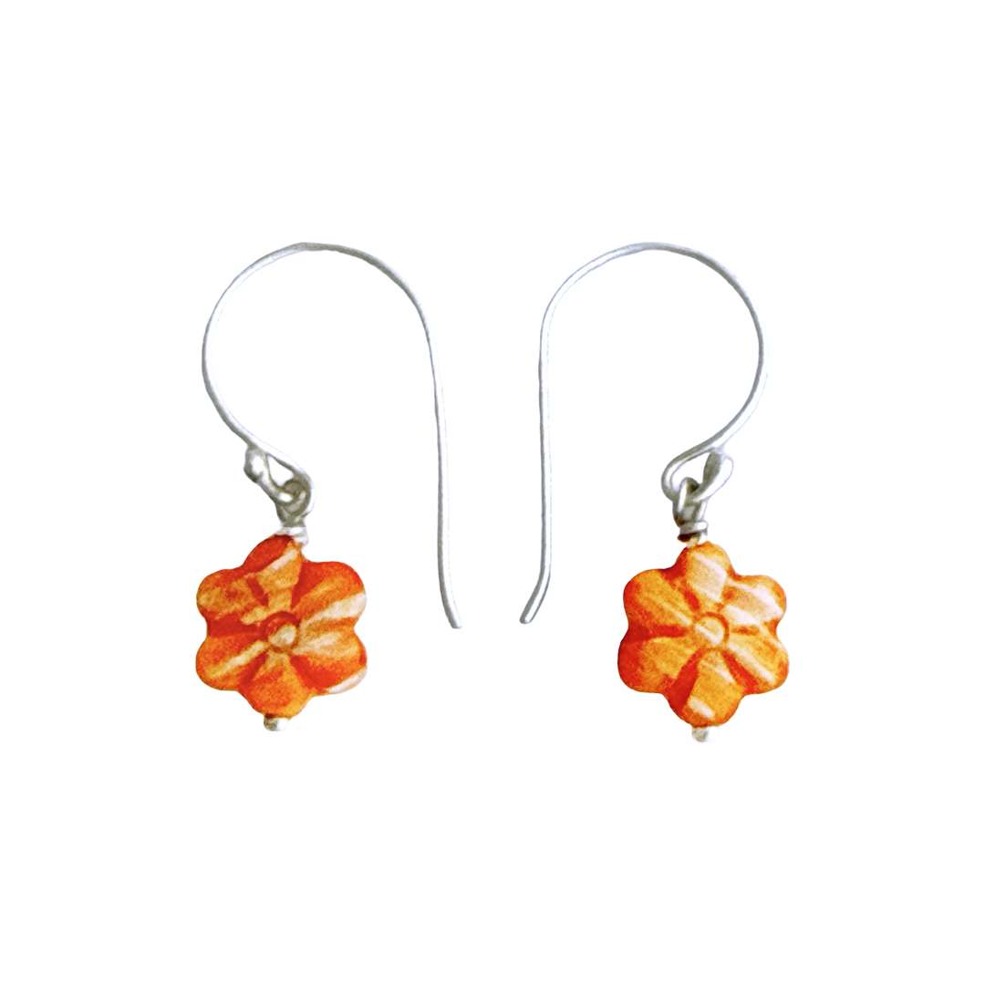 27403<br>earring SPINY OYSTER carved flower 8mm rd - Image 1
