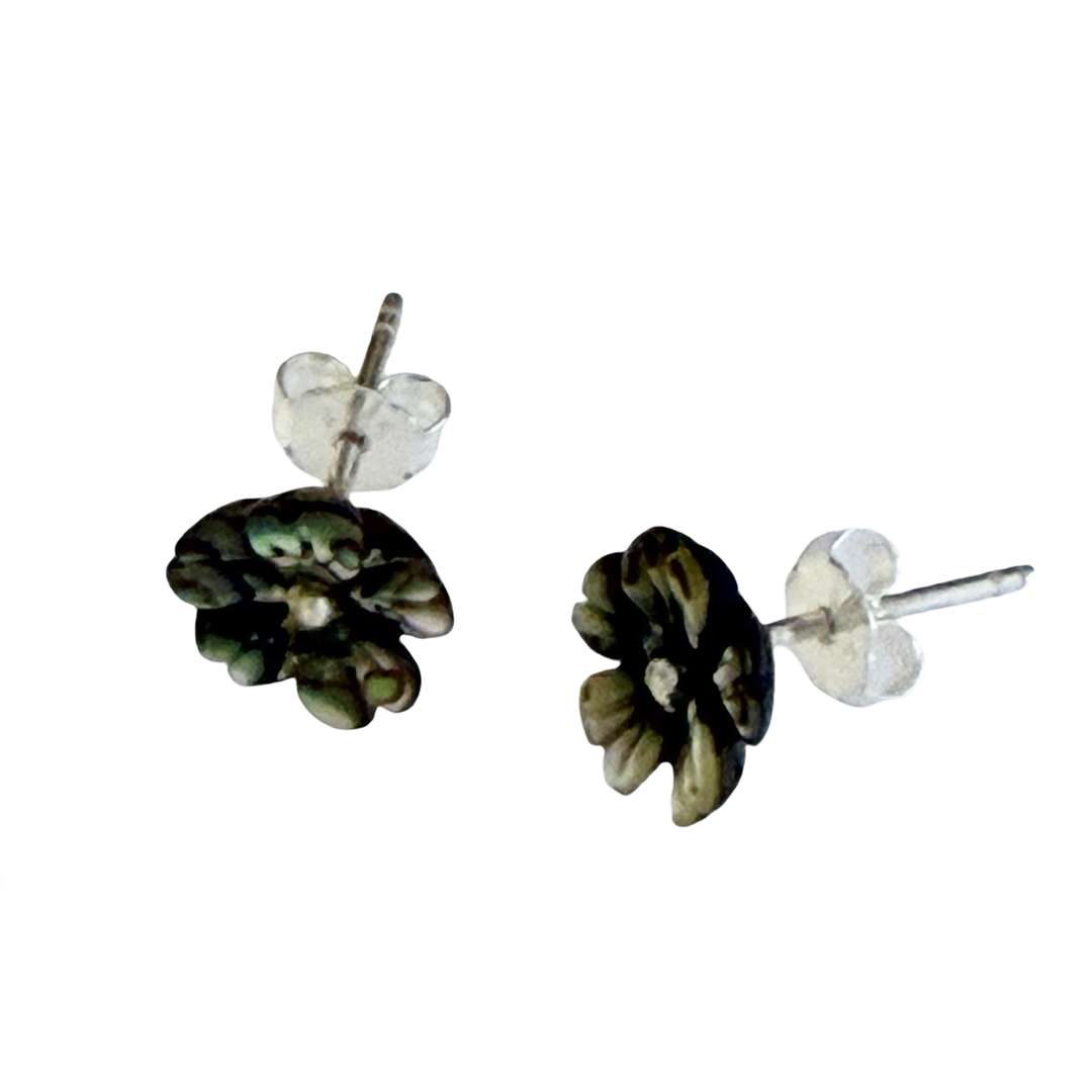 27409<br>ear stud ABALONE carved flower 6mm rd - Image 1