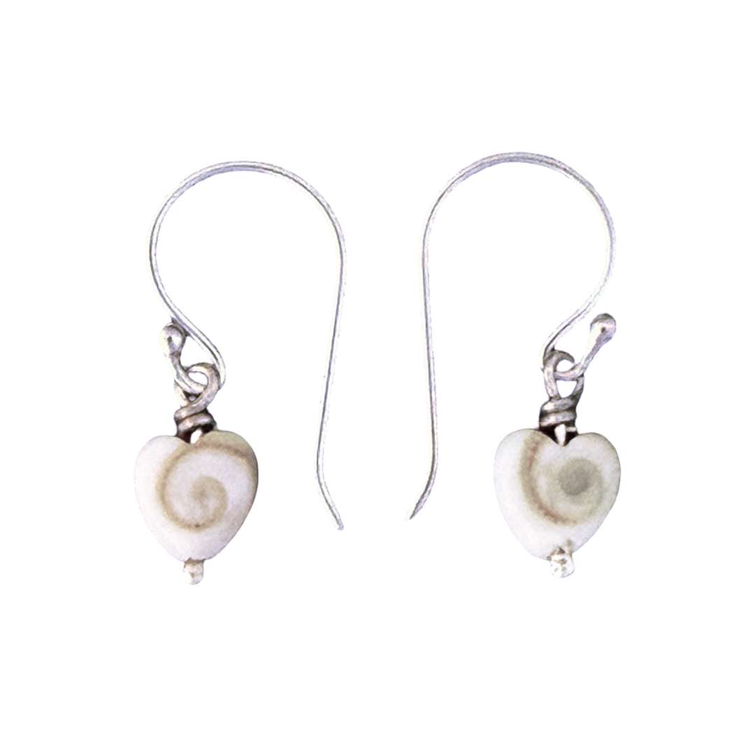 27414<br>earring SHIVA SHELL heart bead 6mm - Image 1